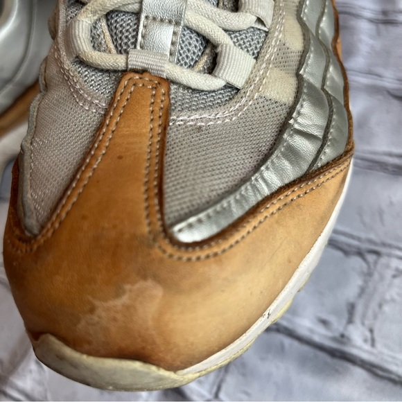 Nike Air Max 2017 Womens 10 Running Shoes Sneakers AH8697-002 - Picture 12 of 16